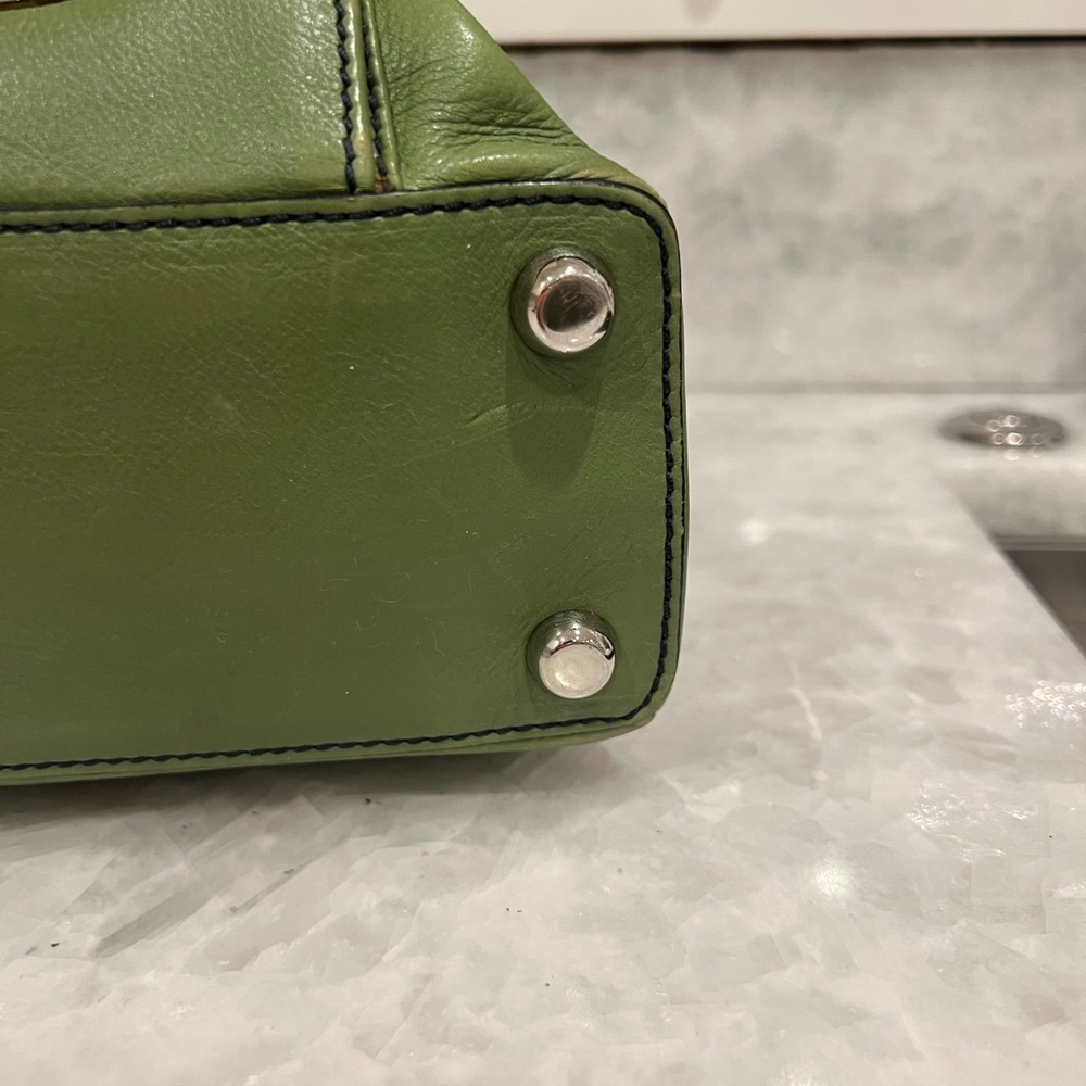 Marc Jacob Green Handbag with Buckle Accents - Picture 5 of 9